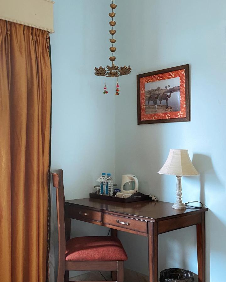 Bijolai Palace - A Inde Hotel , Jodhpur Джодхпур Экстерьер фото